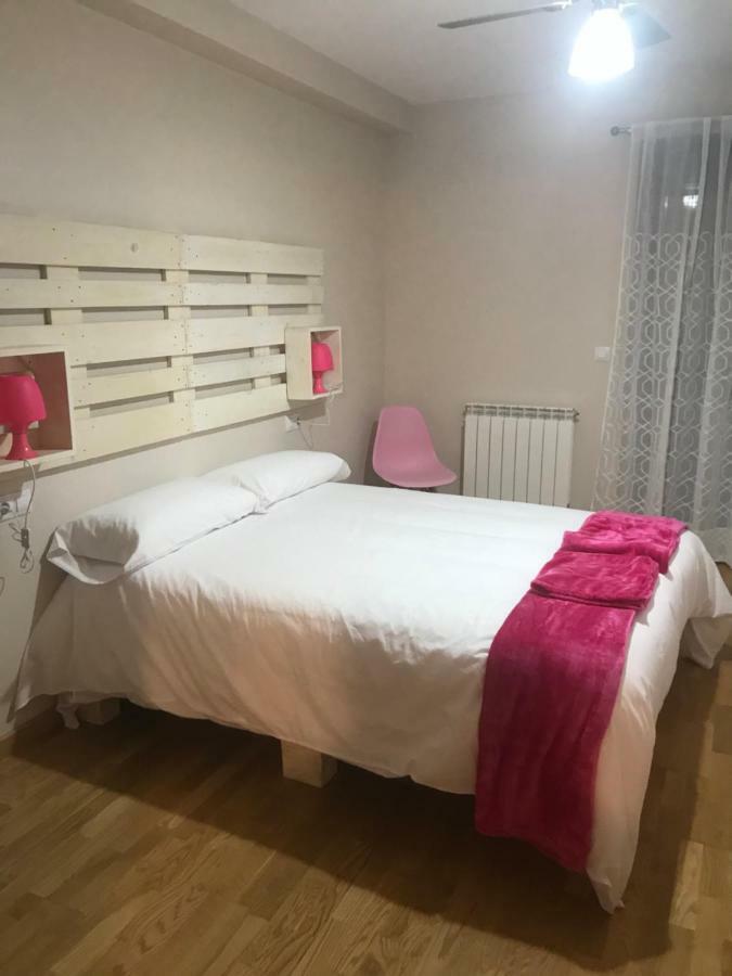 Apartamento Turistico “El Yugo” Arguedas Exterior foto
